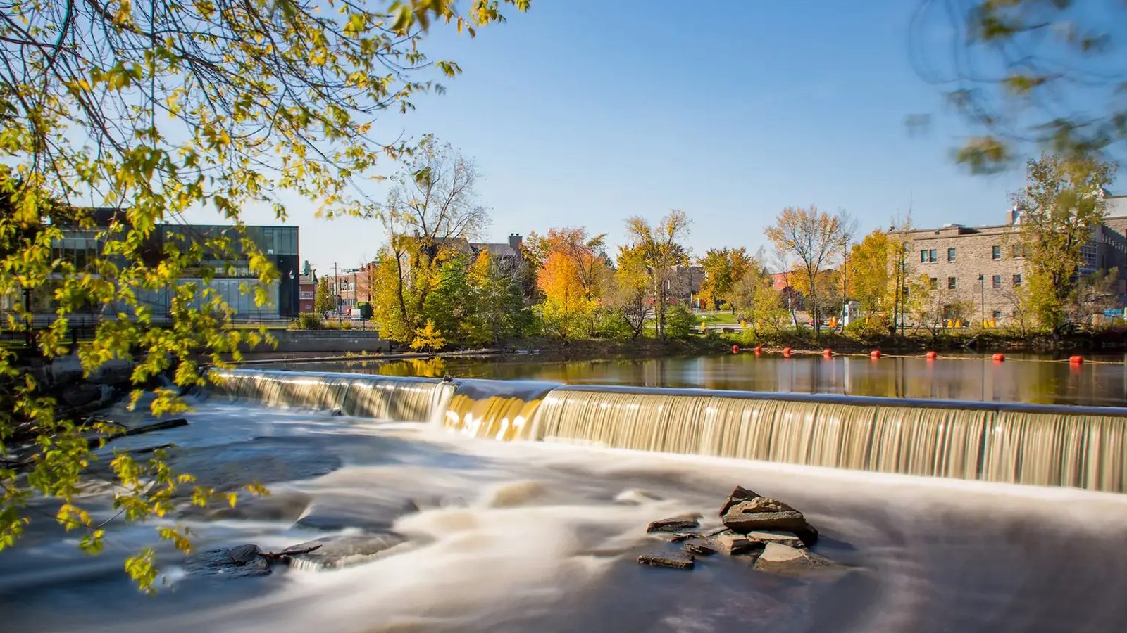 Joliette en images : un coin de la ville (Lanaudière)